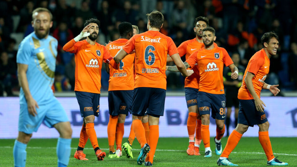 Başakşehir yeniden zirvede