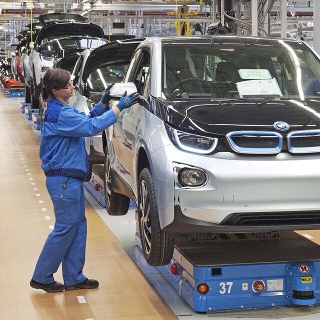 Savaş kızıştı! BMW'den önemli hamle