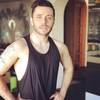 Özay Bakır kimdir? Özay Bakır ne iş yapıyor?