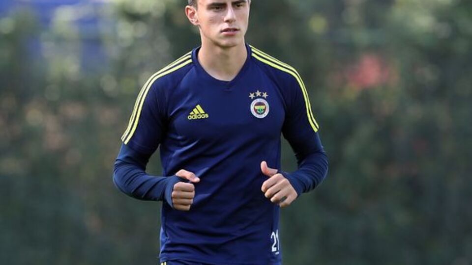 Eljif Elmas'a büyük onur!