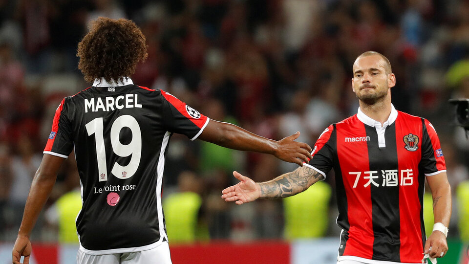 Sneijder dökülüyor