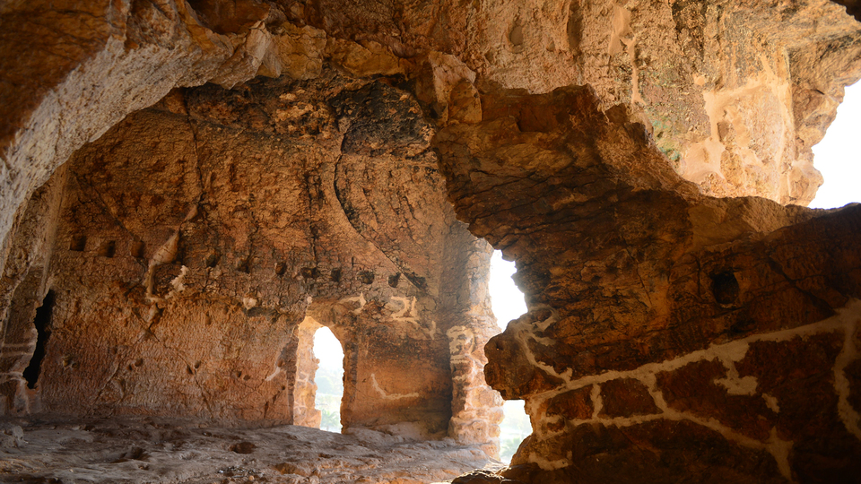 Burası tam bir mağara cenneti! Yerli ve yabancı turistlerin akınına uğruyor