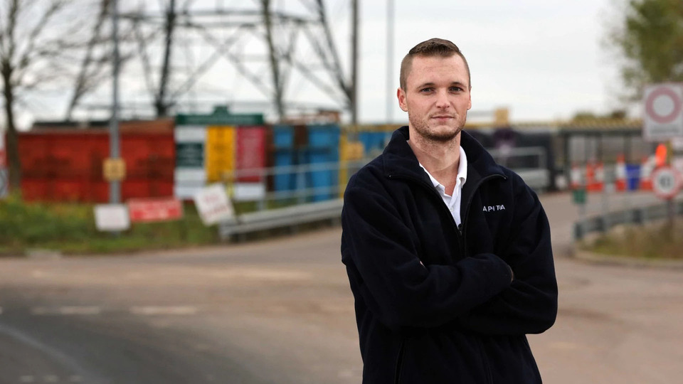 4 yıldır arıyor! Çöpleri eşelemek için 14 milyon dolar önerdi