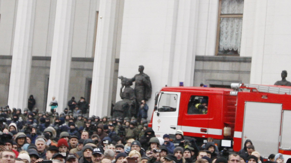 Hakkında arama kararı çıkarılan Saakaşvili: Ben onun ayağına gitmem!