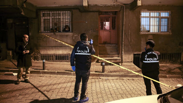 Küçükçekmece'de ses bombası paniği!