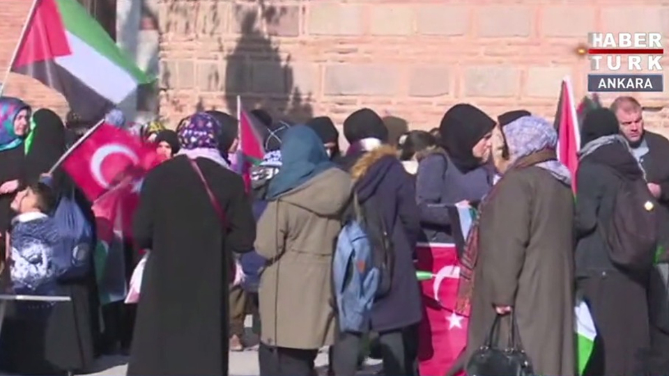 Türkiye'de Kudüs protestoları! On binler toplandı