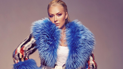 Bir şarkı üç karakter