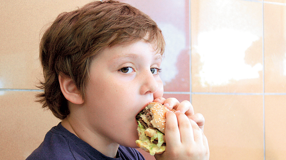 Çocuklarda obezite artışı neden önlenemiyor?