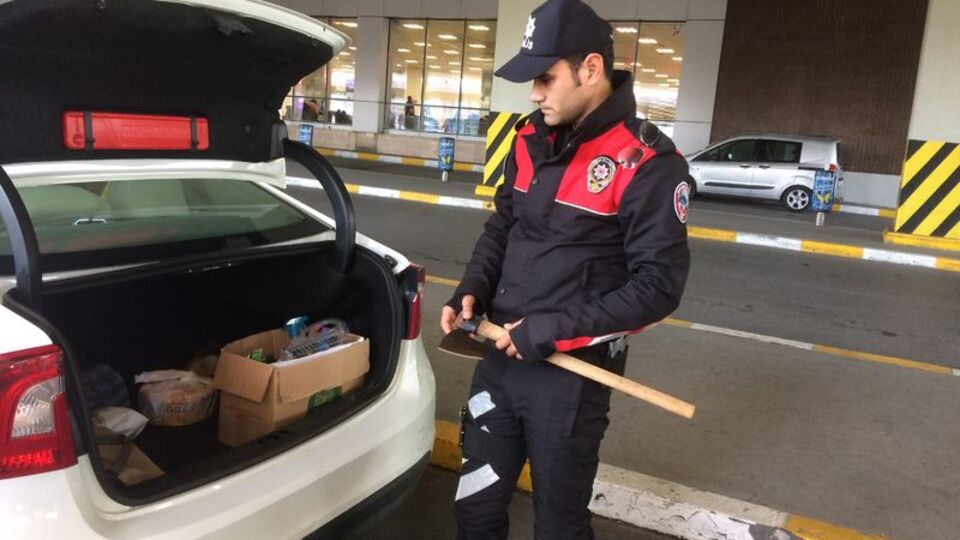 İstanbul'da yollar tutuldu! Polis 'Kurt Kapanı 11' uygulaması yaptı