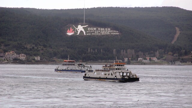 Çanakkale Boğazı gemi geçişlerine yeniden açıldı