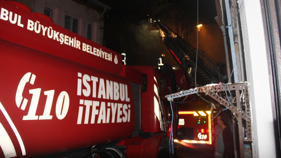 Kadıköy'de gecekondu yangını