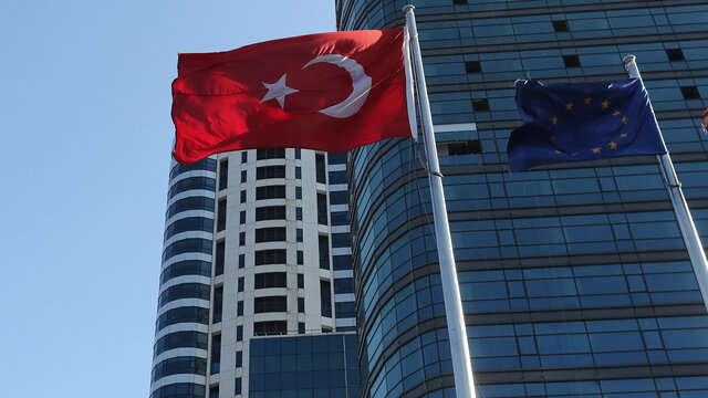 AB'den Türkiye açıklaması: Reçete Gümrük Birliği'nin yenilenmesi