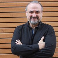 Hakan Aysev 6. kez evleniyor mu?