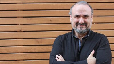 Hakan Aysev 6. kez evleniyor mu?