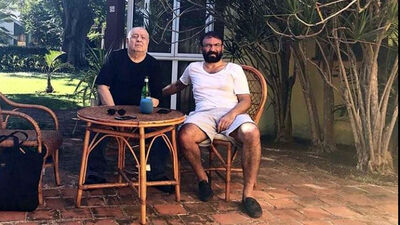 Arif Sağ yurda döndü