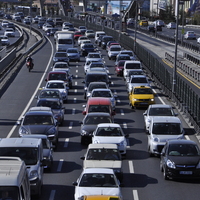 Trafiğe kayıtlı araç sayısı Ekim'de arttı