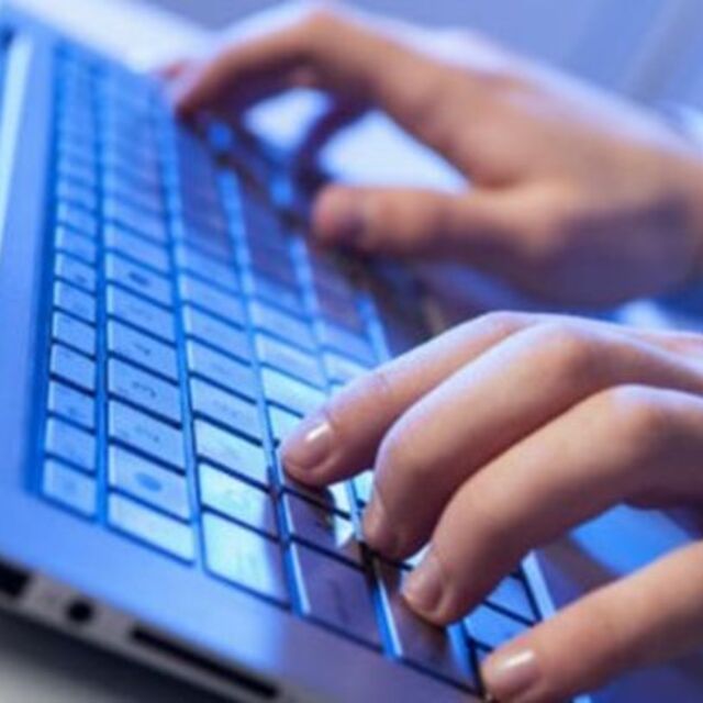 Türkiye'yi internetle tanıştıran Akgül vefat etti