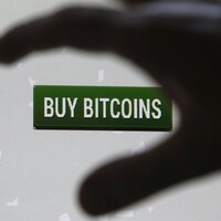 Bitcoin almak için ev satıyorlar!