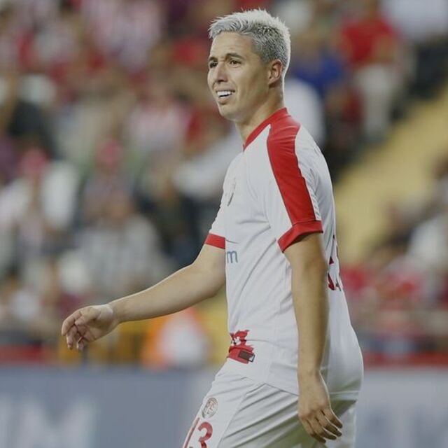 Nasri ülkesine döndü!
