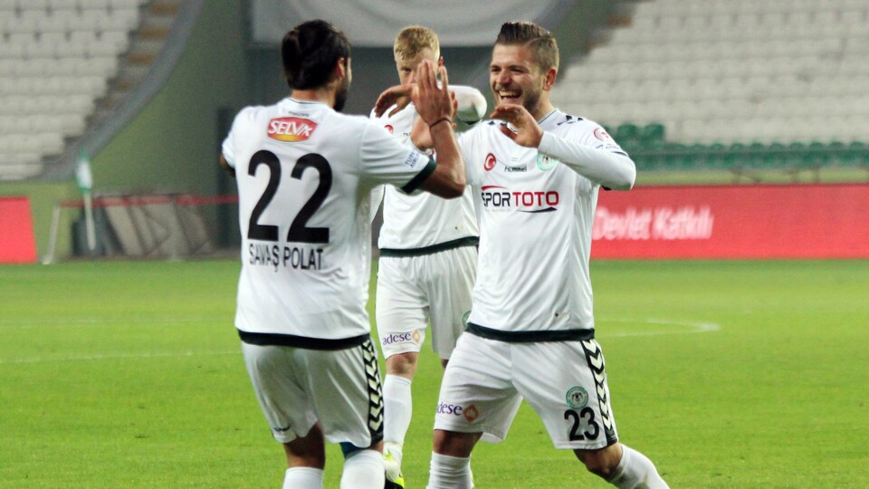 Konya zorlanmadan turladı