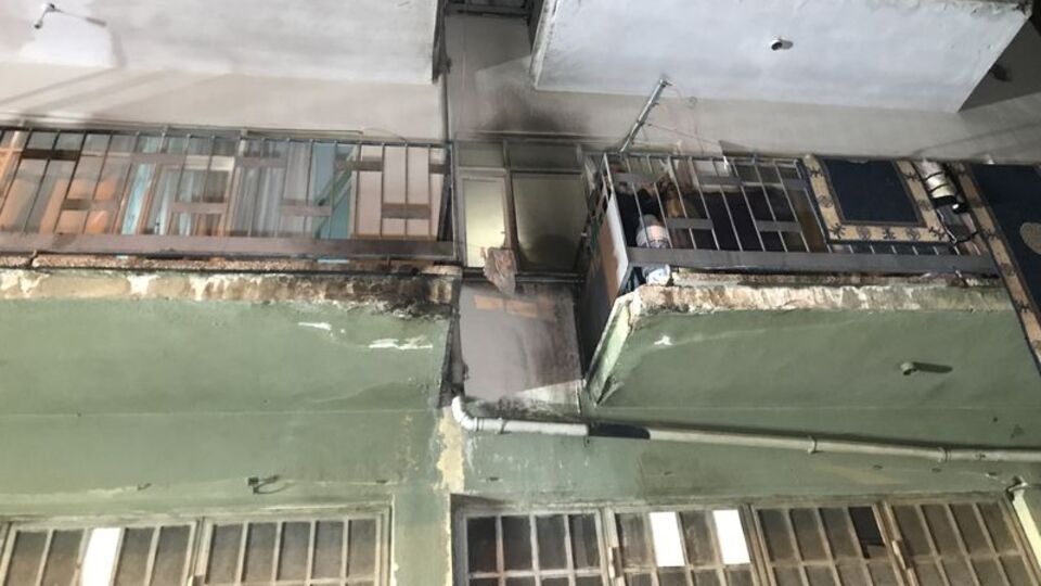 Suriyelilerin yaşadığı eve molotoflu saldırı düzenlendi