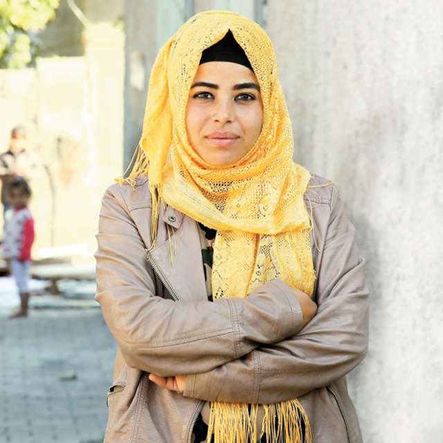 Hatice artık gülüyor