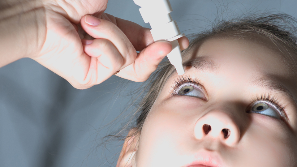 Çocuklar ve gençler kör olma tehlikesiyle karşı karşıya!