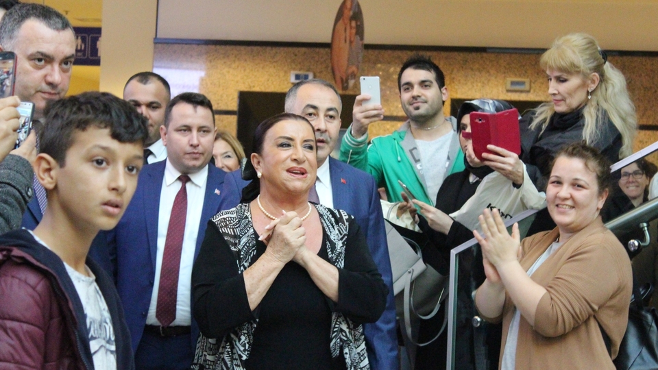 'Güzel kızların ekranda olması moda'