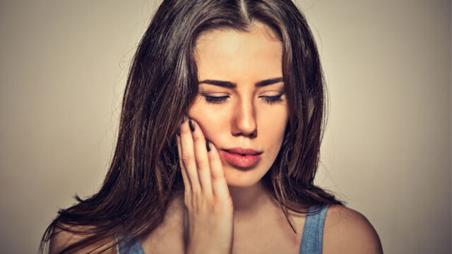 20 yaş dişleri hakkında bilmeniz gereken 5 altın kural