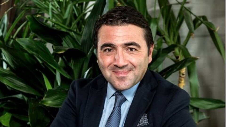 Galatasaray geçici teknik direktörü Emrah Bayraktar kimdir?