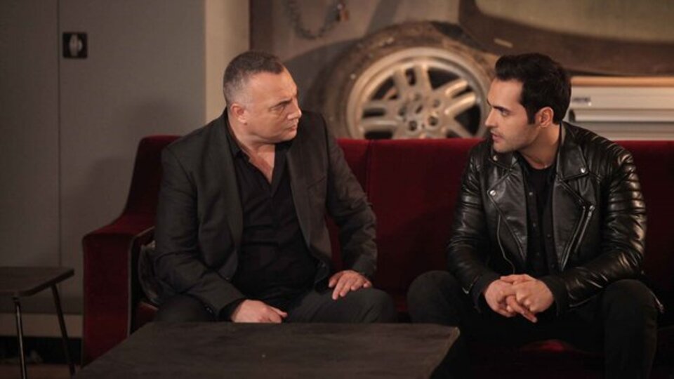 "Madem gidiyorum, Ünal ile Ekrem'i de götüreyim!"