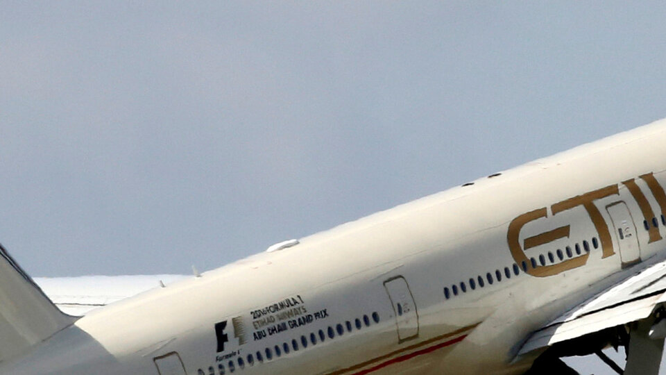 BAE havayolu şirketinden flaş İran kararı!