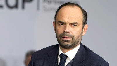 Fransa Başbakanı Philippe 350 bin avroya özel uçak kiraladı