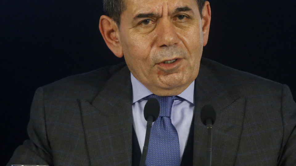 Dursun Özbek yeni teknik direktör için tarih verdi!