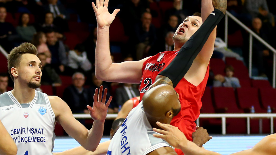 Demir İnşaat Büyükçekmece galibiyetle başladı