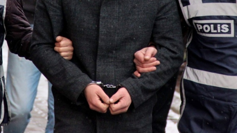 Diyarbakır'da Et ve Süt Kurumu'na 2 patlayıcı atıldı