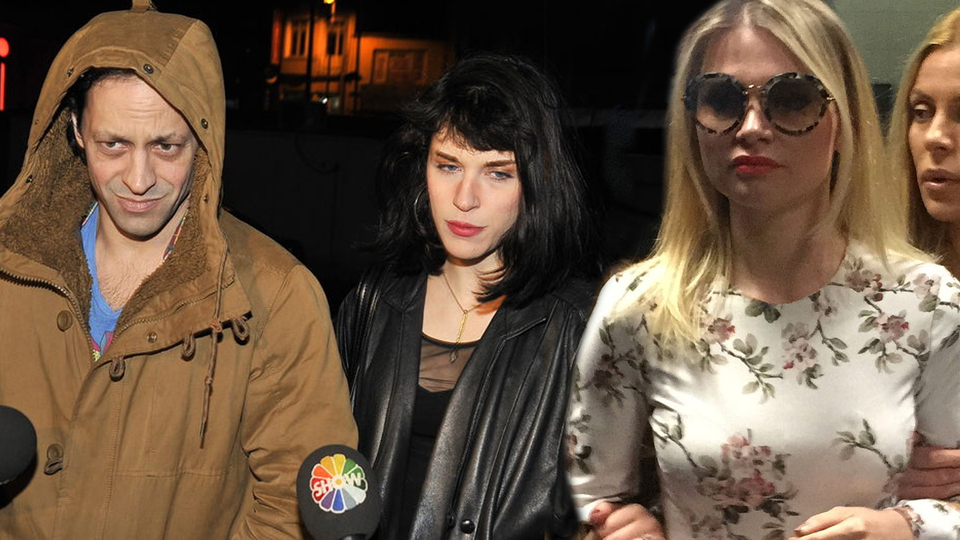 Küfürlü mesajlar ortaya çıktı! Suç duyurusunda bulundu...