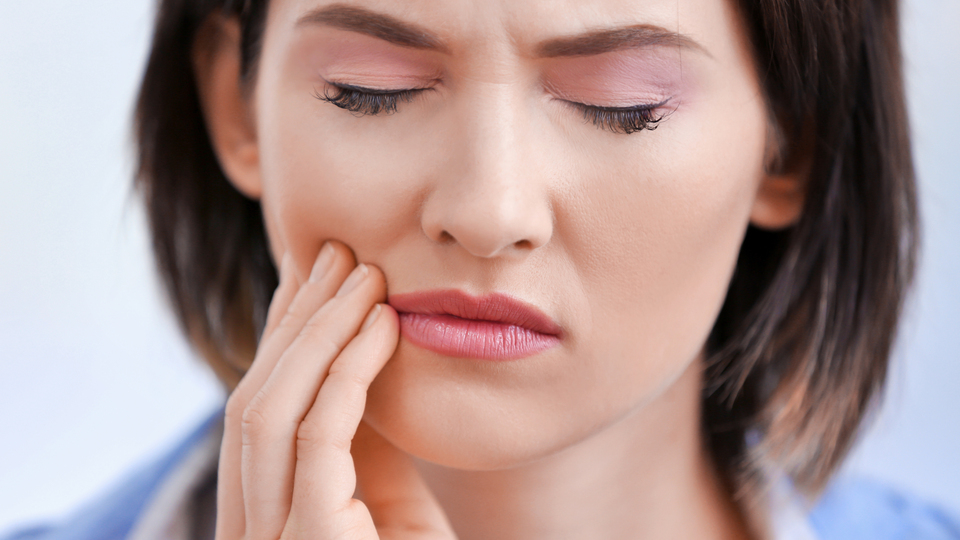 Dikkat bu alışkanlıklar ağız kanseri yapıyor!