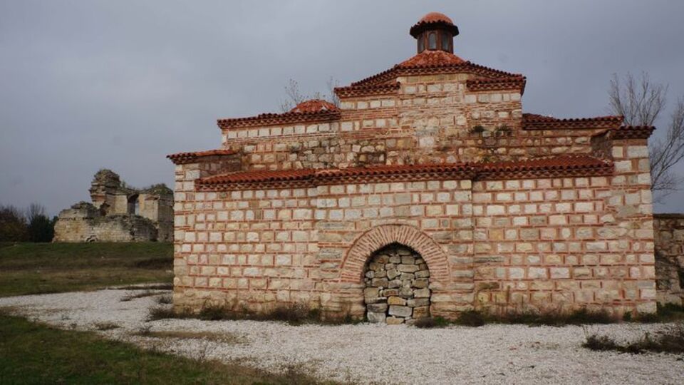 Kanuni ve Hürrem Sultan'ın göz bebeği saray yeniden ayağa kalkıyor