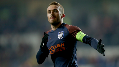 Visca şov sürüyor