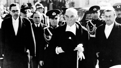 Atatürk'ün Ankara'ya gelişinin 98. yılı