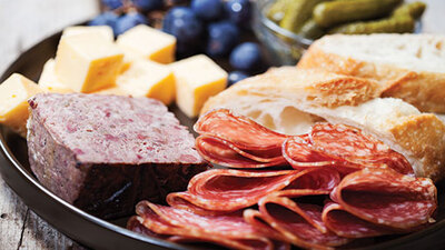 Ketojenik diyet mucize diye sunuluyor ama...