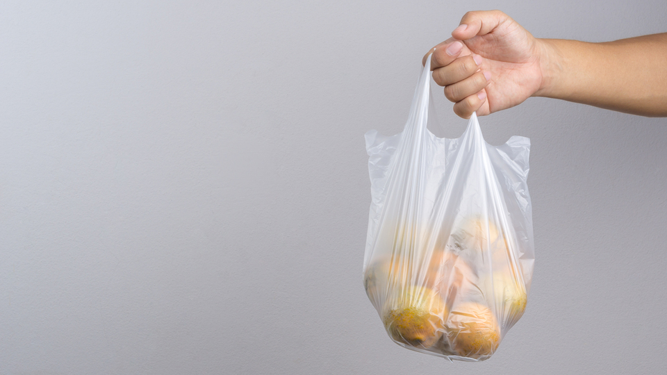 Naylon poşetlerin kalkması bize ne fayda sağlayacak?