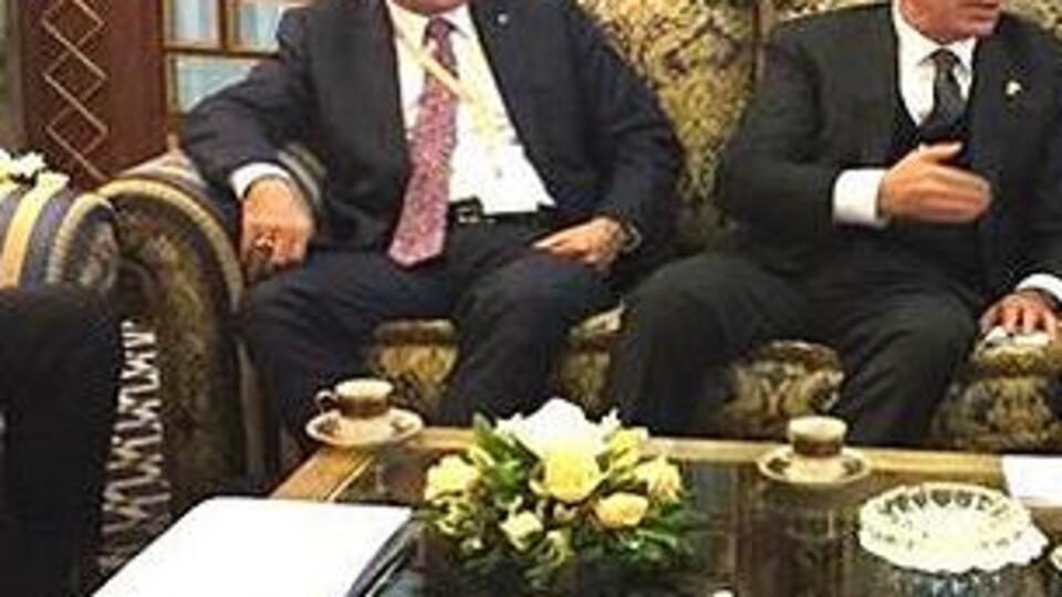 Genelkurmay Başkanı Akar, Tunus Savunma Bakanı ile görüştü