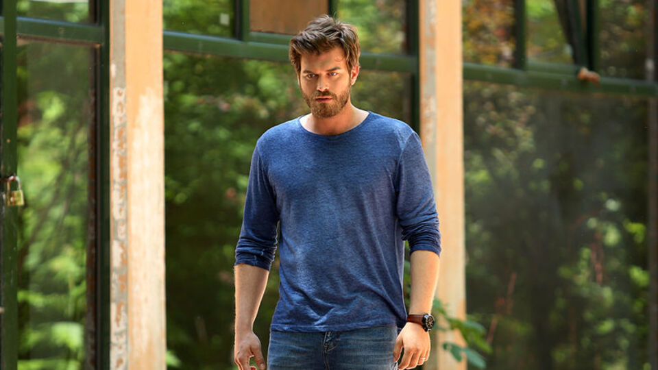 "Ay Yapım, Prison Break'i uyarlayacak, başrolde Kıvanç Tatlıtuğ var"