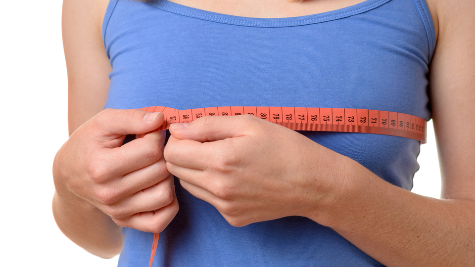 Büyük göğüslü olmanın dezavantajları!