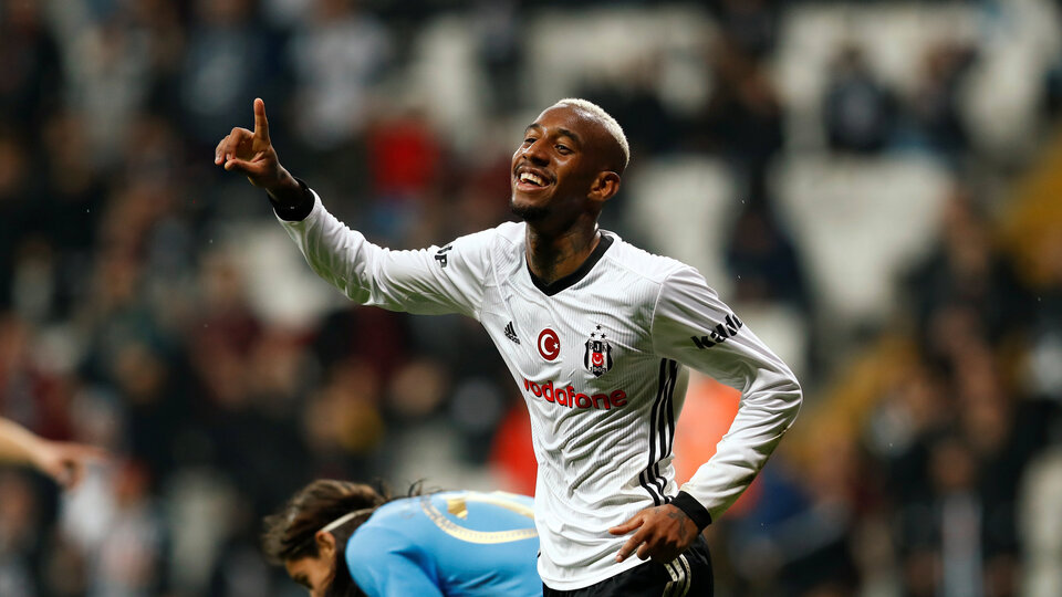 "Menajeri görüşmeler yapıyor!"