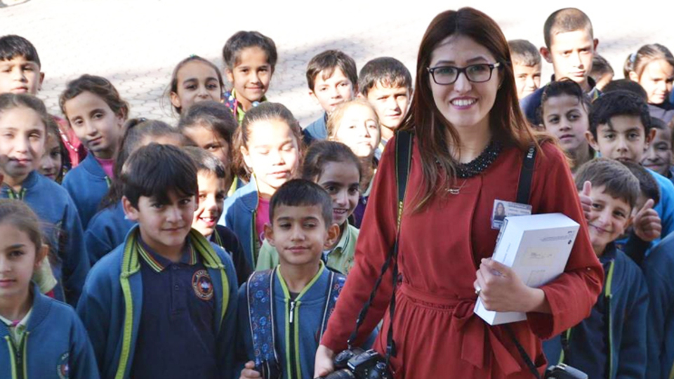 Elif Öğretmen Çalıkuşu oldu