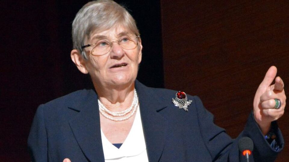 Prof. Karatay: Küçükler süt, büyükler doğanın bahşettiği ana sütünü tüketsin!