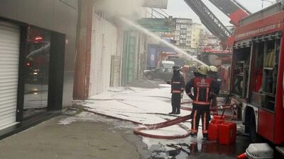 Zeytinburnu Demirciler Sanayi Sitesi'nde yangın